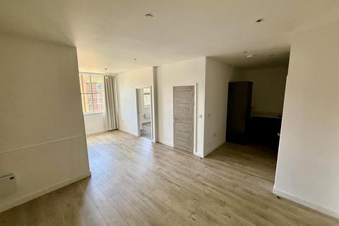 2 bedroom flat for sale, Broadway, Peterborough
