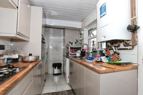 3 bedroom terraced house for sale, Gladstone Street, Peterborough