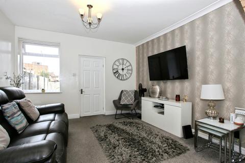 3 bedroom terraced house for sale, Parliament Street, Peterborough