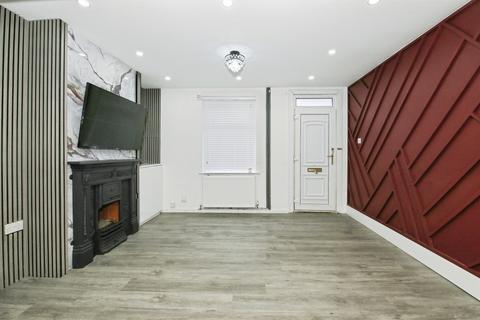 2 bedroom end of terrace house for sale, Whalley Street, Peterborough