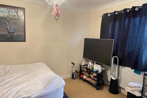 3 bedroom semi-detached house for sale, Atkinson Street, Peterborough