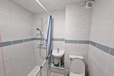 1 bedroom flat for sale, Lincoln Road, Peterborough