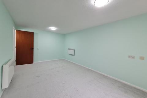 undefined, Lincoln Gate, Peterborough
