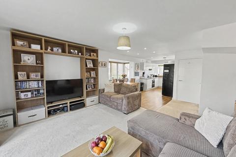 undefined, 21 Croxden Way, Daventry, NN11 2PD