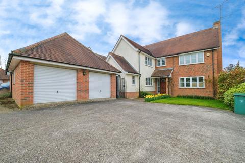 4 bedroom detached house for sale, St. Leonards Close, Newport, Saffron Walden