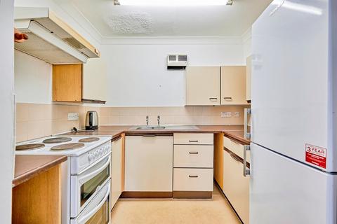 1 bedroom retirement property for sale, Farmadine House, Saffron Walden