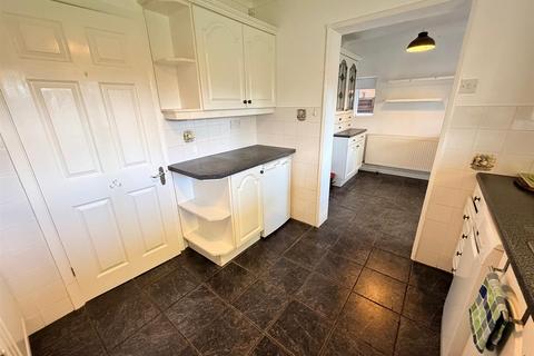 undefined, Stourton Crescent, Stourbridge, DY7 6RR
