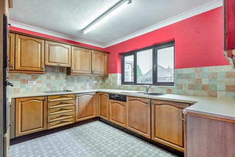 4 bedroom detached house for sale, Rutland Close, South Witham, Grantham