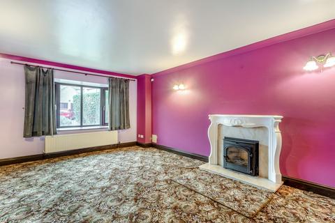 4 bedroom detached house for sale, Rutland Close, South Witham, Grantham