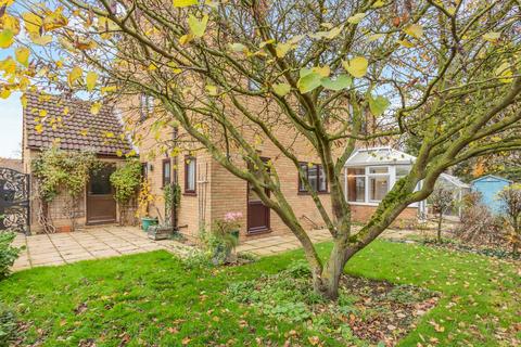 4 bedroom detached house for sale, Rutland Close, South Witham, Grantham