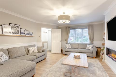 3 bedroom detached house for sale, Wellfield Close, South Witham, Grantham