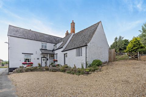 undefined, Main St, Toft, Bourne