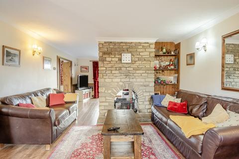 4 bedroom detached house for sale, Main Road, Tallington, Stamford