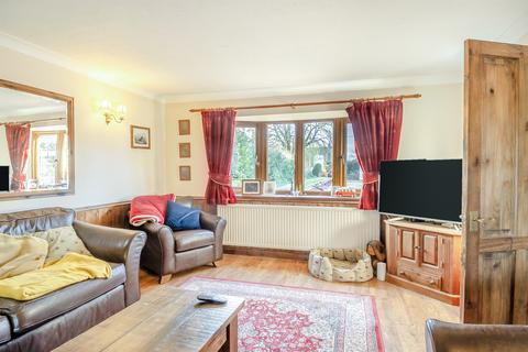 4 bedroom detached house for sale, Main Road, Tallington, Stamford