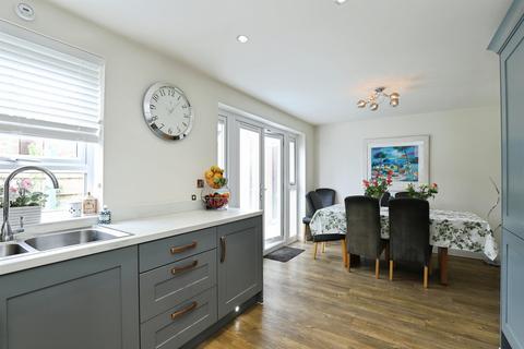 4 bedroom detached house for sale, Len Pick Way, Bourne PE10