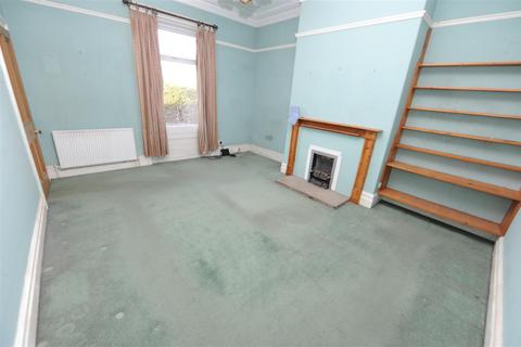 2 bedroom terraced house for sale, Kilpin Hill Lane, Staincliffe, Dewsbury