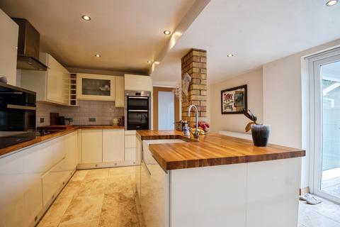 4 bedroom detached house for sale, Coggles Causeway, Bourne PE10