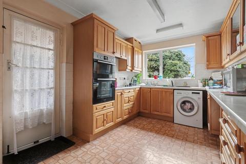 3 bedroom detached bungalow for sale, Marcus Avenue, Thorpe Bay SS1