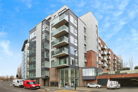 2 bedroom flat for sale, East Station Road, Fletton Quays, PETERBOROUGH