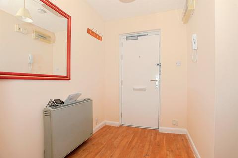 2 bedroom flat for sale, Fletton Avenue, Peterborough