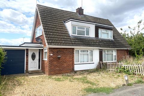 2 bedroom bungalow for sale, Coppingford Close, PETERBOROUGH