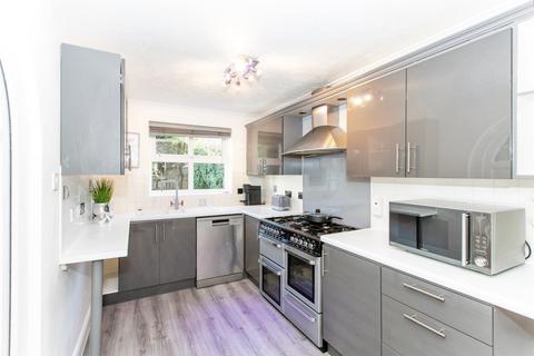 undefined, Fotheringhay Court, Thrapston, Kettering