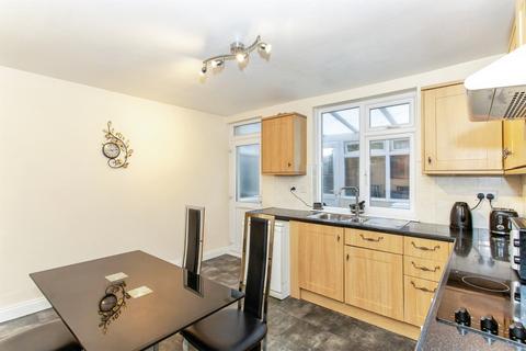 2 bedroom terraced house for sale, Hill Street, Raunds, Wellingborough