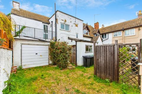 undefined, Pleasant Row, Woodford, Kettering