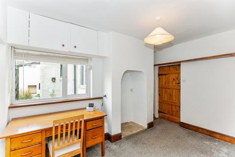 undefined, Pleasant Row, Woodford, Kettering