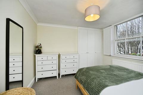 2 bedroom flat for sale, Hova Villas, Hove
