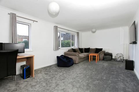 undefined, Walnut Close, Newborough, Peterborough