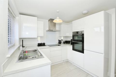 3 bedroom terraced house for sale, Tayberry Way, Whittlesey, Peterborough
