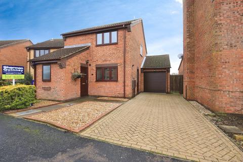 3 bedroom detached house for sale, Barnfield Gardens, Coates, Peterborough
