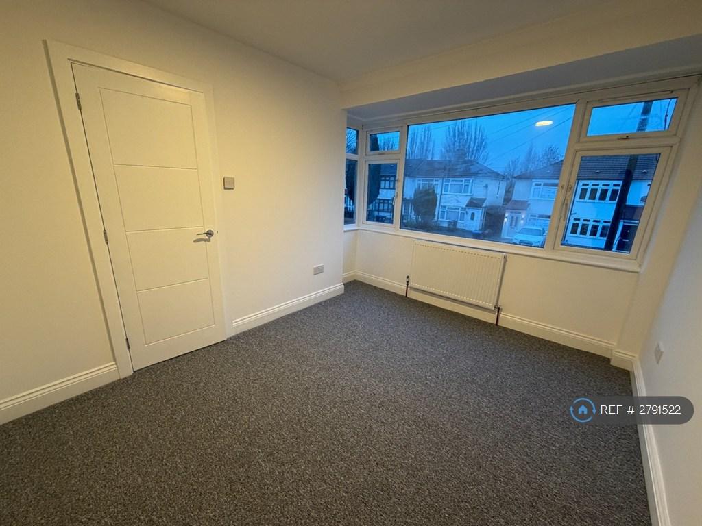 Bedroom #1