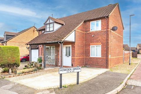 Buxton Drive, Desborough, Kettering