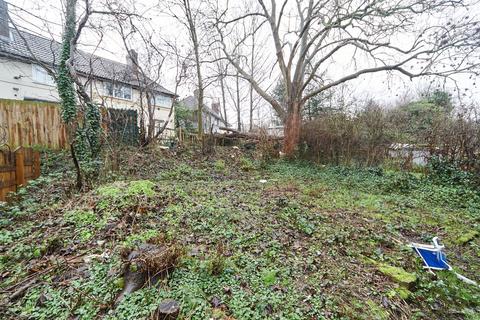 undefined, Sandhurst Avenue, Leeds