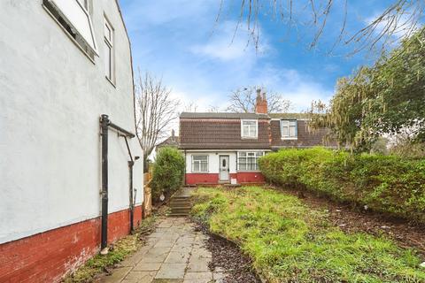 undefined, Sandhurst Avenue, Leeds