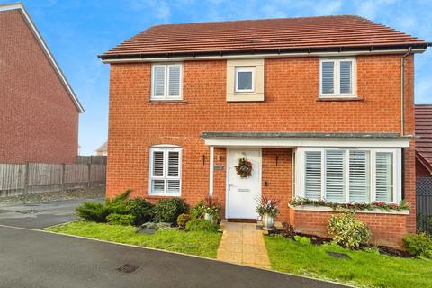 4 bedroom detached house for sale, Levellers Road, Saffron Walden