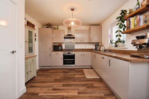 4 bedroom detached house for sale, Levellers Road, Saffron Walden
