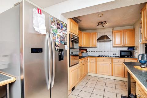 3 bedroom semi-detached house for sale, Meadow Walk, Yaxley, Peterborough