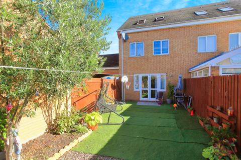 Buckthorn Road, Hampton Hargate, Peterborough