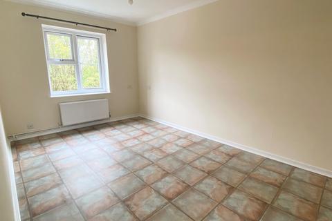 undefined, Orchard Close, Thaxted