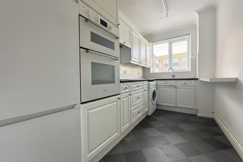 2 bedroom flat for sale, Westbrook, Lustrells Vale, Saltdean, BN2 8EZ