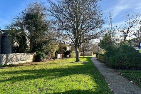 3 bedroom terraced house for sale, Macbeth Close, Huntingdon