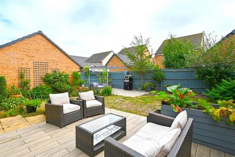 4 bedroom detached house for sale, Snowley Park, Whittlesey, Peterborough