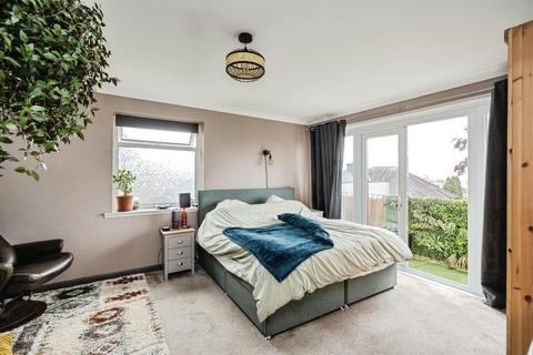 2 bedroom flat for sale, Brynmead Court, Sketty, SWANSEA