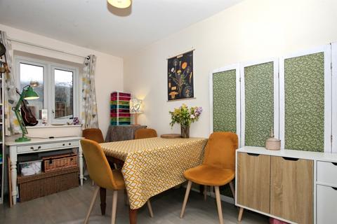 undefined, Beluga Close, PETERBOROUGH