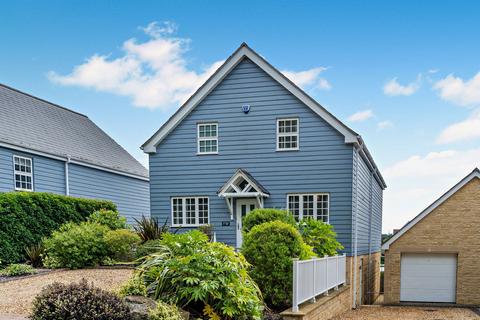 4 bedroom detached house for sale, Waters Edge, Wansford, Peterborough