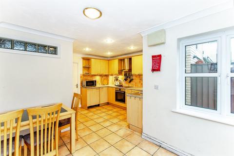 4 bedroom terraced house for sale, Ermine Street North, Papworth Everard, Cambridge