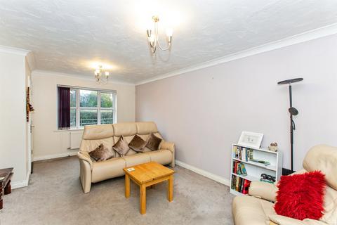 4 bedroom terraced house for sale, Ermine Street North, Papworth Everard, Cambridge